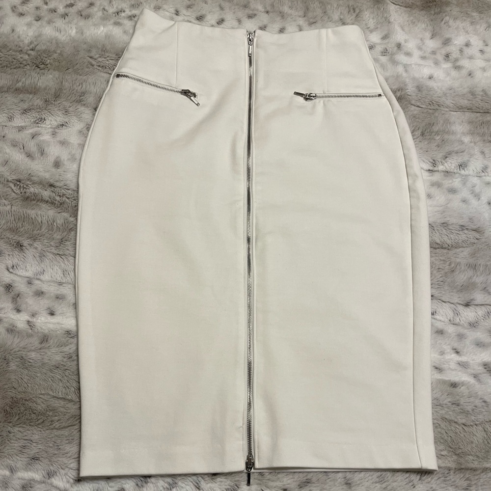 JLo white skirt